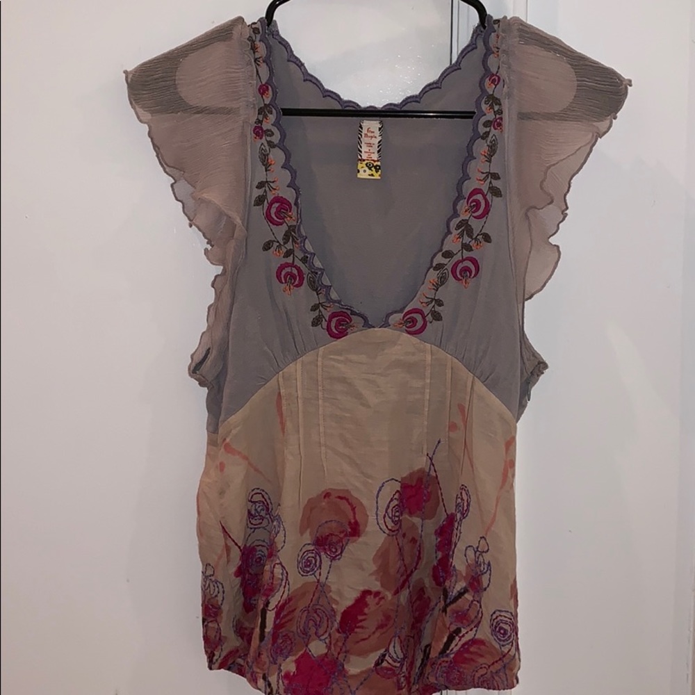 Free people t-shirt